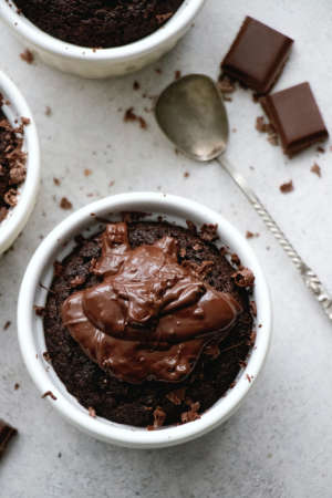 Chocolate_cake_pot