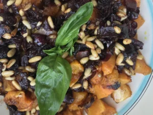Roasted-squash-salad-with-sweet-and-sour-onions